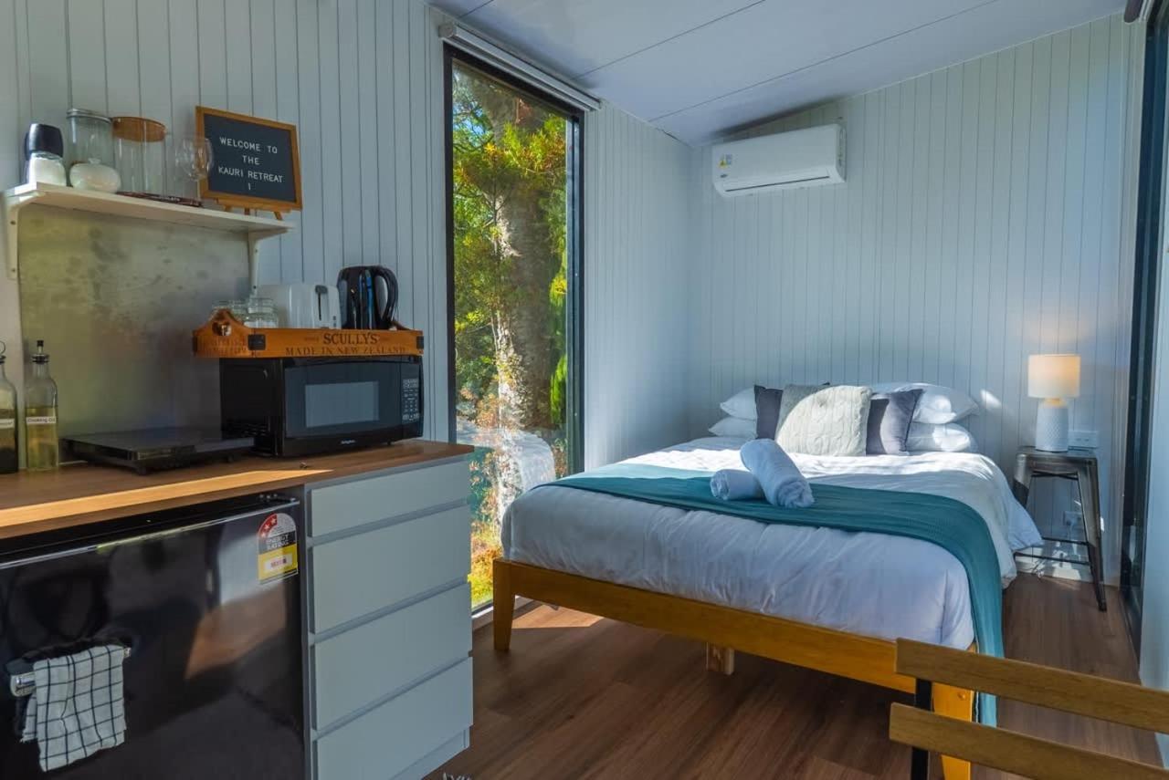 The Kauri Getaway By Tiny Away Villa Waitoki ภายนอก รูปภาพ
